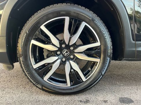Used 2021 Honda Pilot Elite image 13