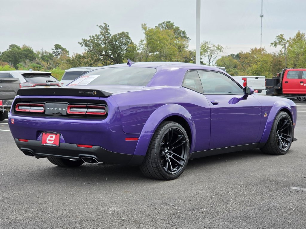 Used 2023 Dodge Challenger R/T Scat Pack RWD image 8