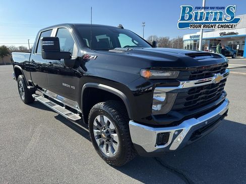 New 2026 Chevrolet Silverado 2500 LT image 1