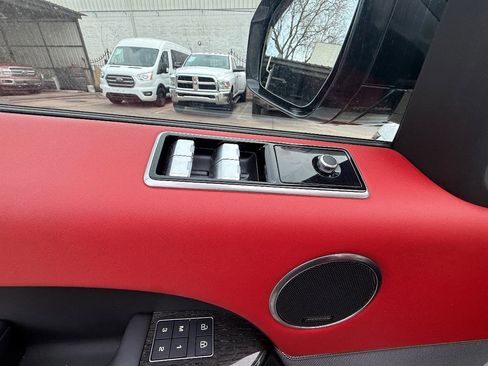 Used 2022 Land Rover Range Rover Sport HSE Dynamic image 24