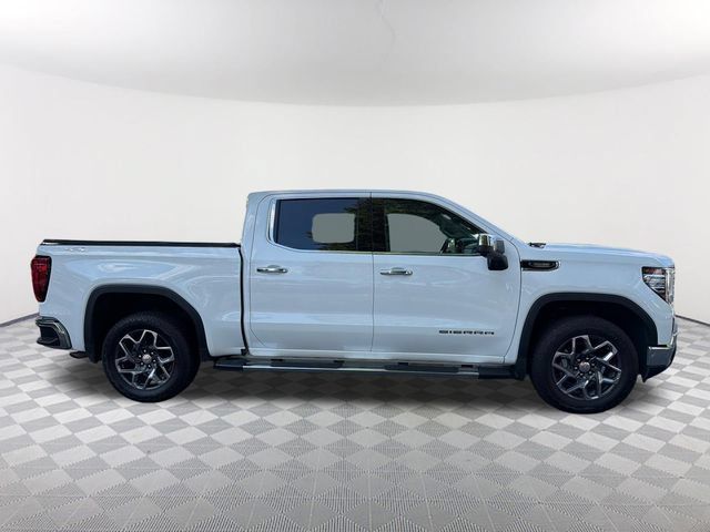 Used 2025 GMC Sierra 1500 SLT w/ SLT Premium Package AWD/4WD image 4