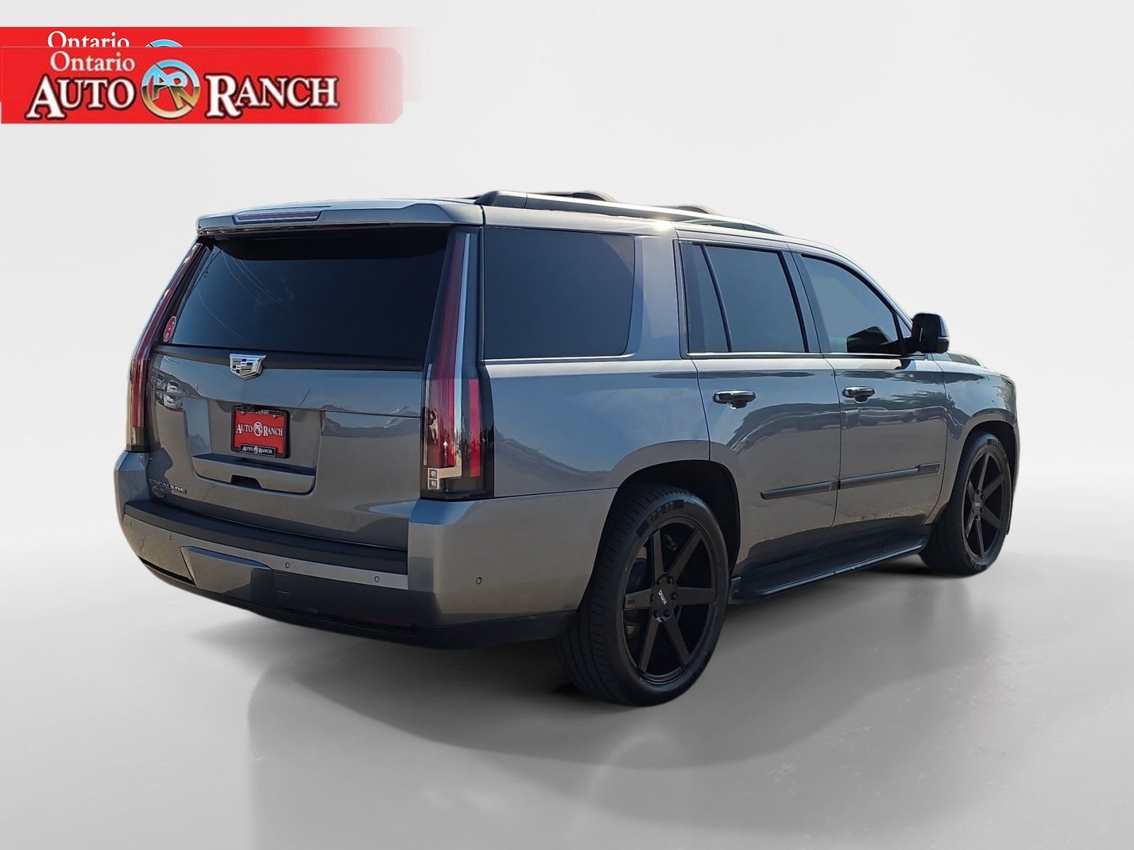 Used 2019 Cadillac Escalade Luxury AWD/4WD image 5
