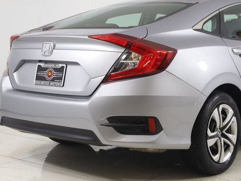 Used 2018 Honda Civic LX image 26