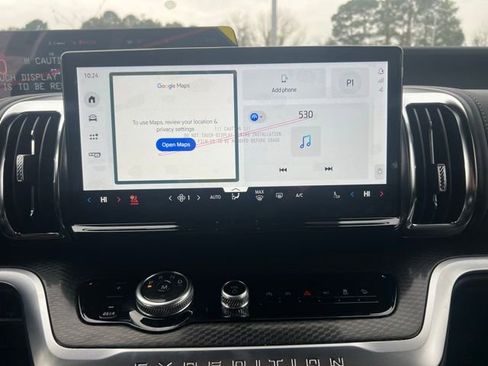 New 2025 Ford Expedition Platinum w/ Stealth Performance Package image 8