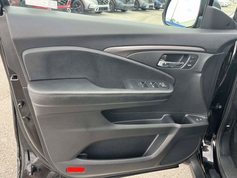 Used 2022 Honda Pilot EX-L image 12