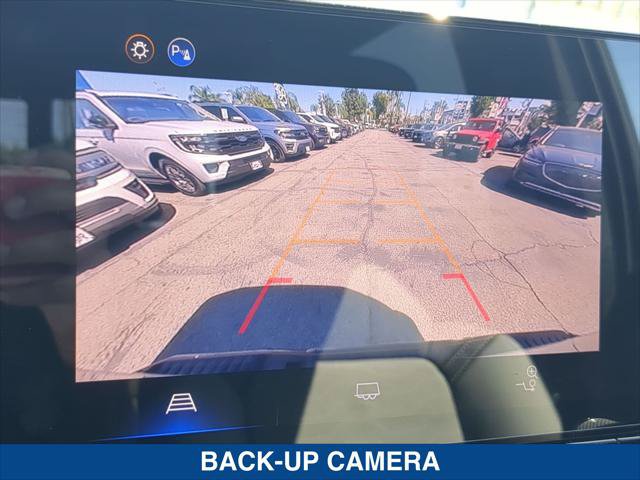 Used 2025 Chevrolet Colorado ZR2 AWD/4WD image 18