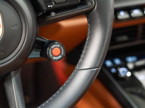 Certified 2025 Porsche 911 Carrera 4 GTS AWD/4WD image 23