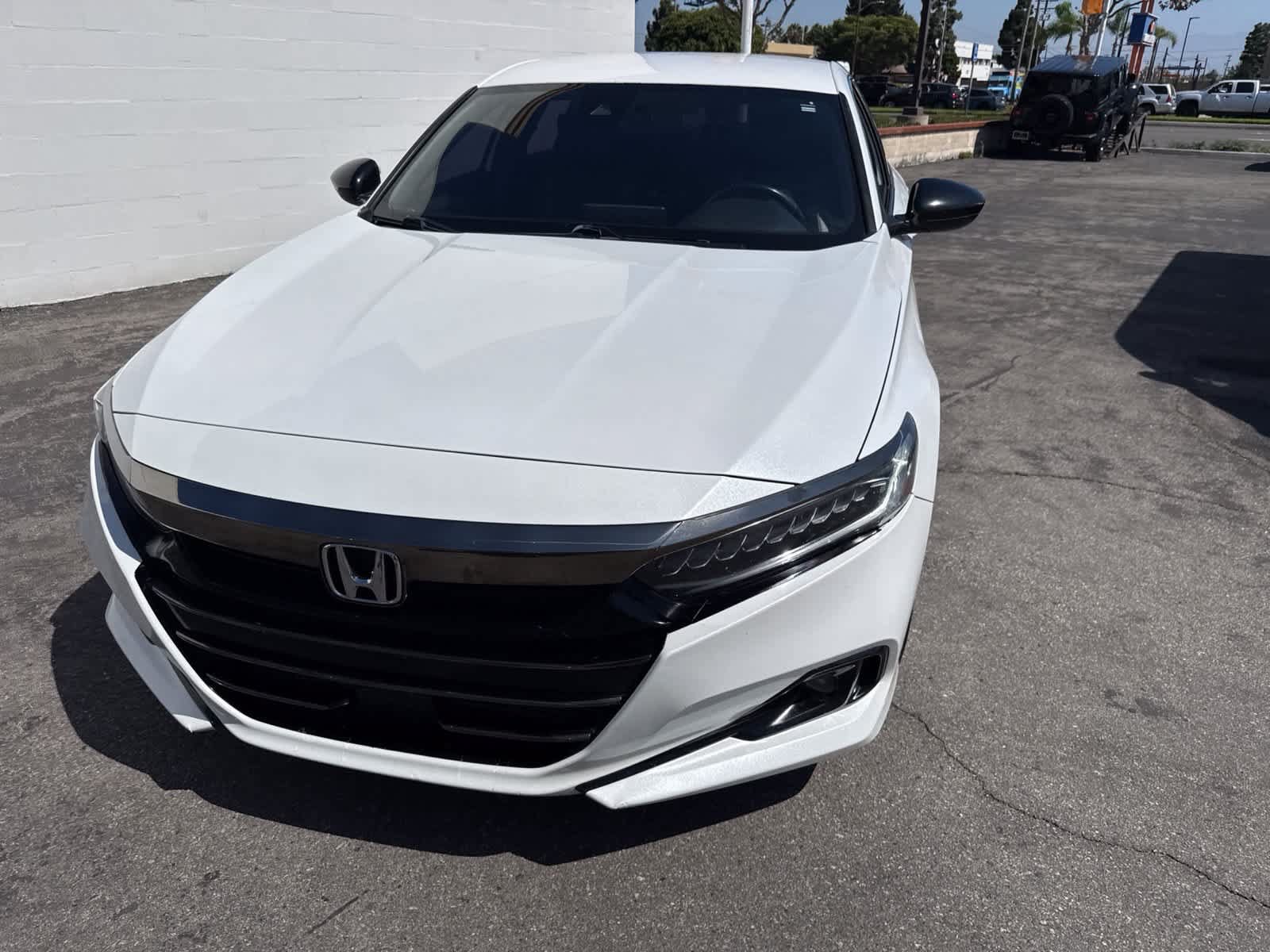 Used 2022 Honda Accord Sport image 3