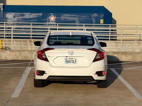Used 2017 Honda Civic EX image 6