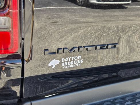 Used 2024 RAM 1500 Limited AWD/4WD image 11
