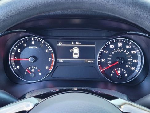 Used 2024 Kia Forte LXS image 14