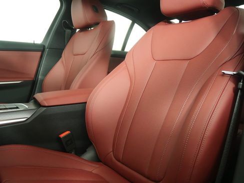 New 2026 BMW 330i Sedan w/ M Sport Package RWD image 10