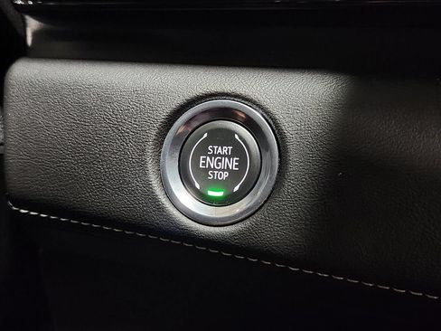Used 2023 Cadillac Escalade Sport AWD/4WD image 43