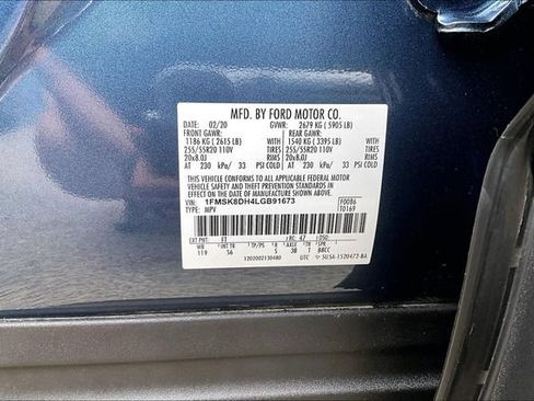 Used 2020 Ford Explorer XLT w/ Equipment Group 202A AWD/4WD image 36