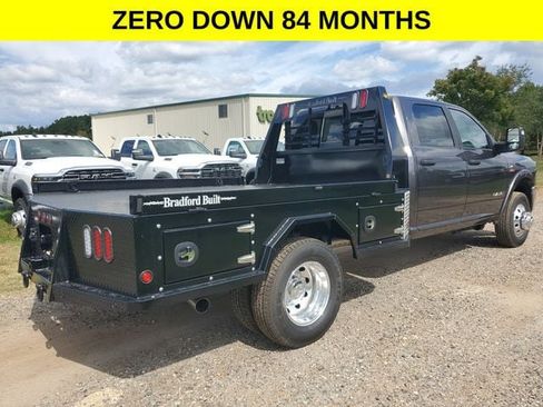 New 2025 RAM 3500 Big Horn image 6