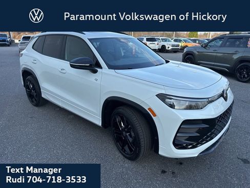 New 2026 Volkswagen Tiguan SE R-Line AWD/4WD image 4