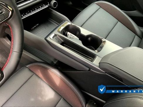 New 2025 Chevrolet Equinox EV RS w/ Convenience Package II image 9