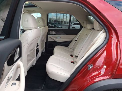 Used 2022 Mercedes-Benz GLE 350 4MATIC image 10