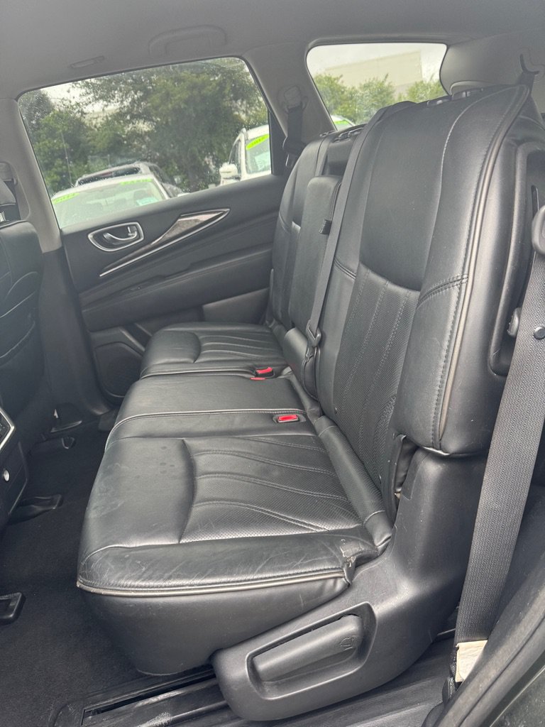 Used 2013 INFINITI JX35 AWD w/ Premium Pkg image 10