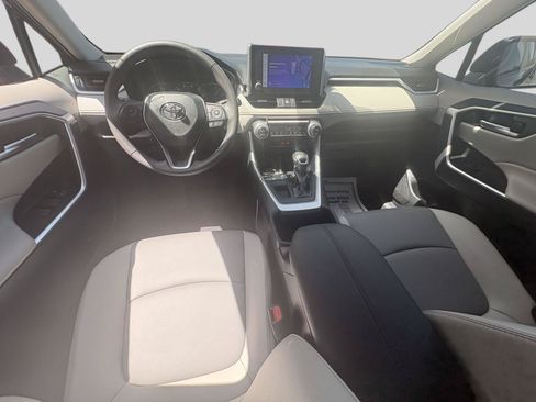 Used 2025 Toyota RAV4 XLE Premium FWD image 2