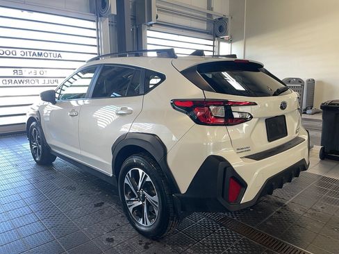 Used 2024 Subaru Crosstrek 2.0i Premium image 7