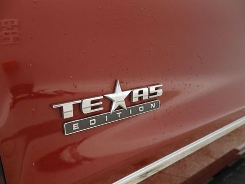 Used 2018 GMC Sierra 1500 SLT w/ Texas SLT Premium Package AWD/4WD image 11