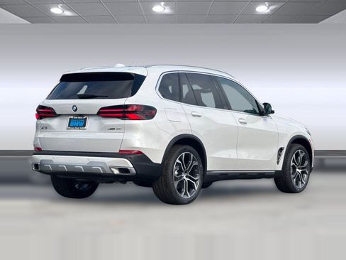 Used 2026 BMW X5 xDrive40i AWD/4WD image 8