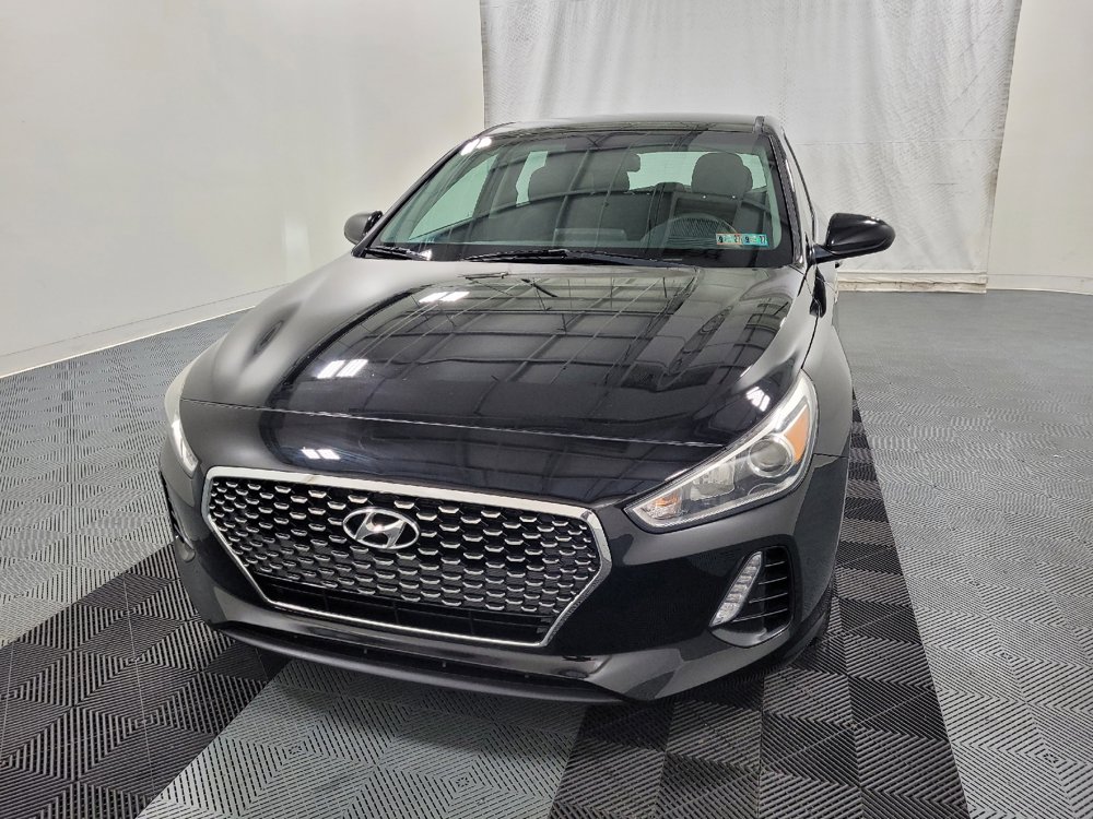 Used 2020 Hyundai Elantra GT FWD image 15