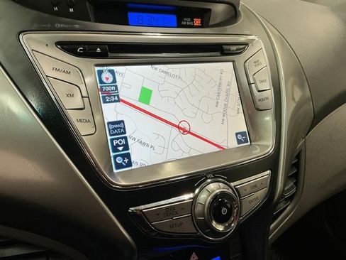 Used 2013 Hyundai Elantra Limited w/ Technology Pkg image 24