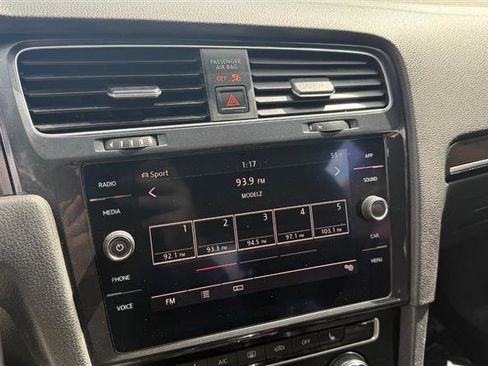 Used 2017 Volkswagen GTI S image 28