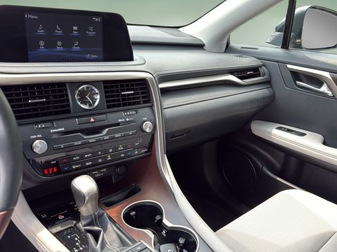 Certified 2022 Lexus RX 350 FWD w/ Premium Package image 23