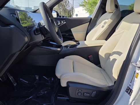 New 2026 BMW X3 xDrive30 image 10