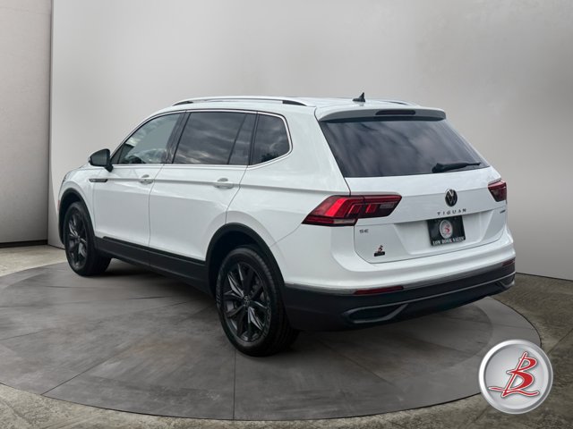 Used 2024 Volkswagen Tiguan SE AWD/4WD image 5