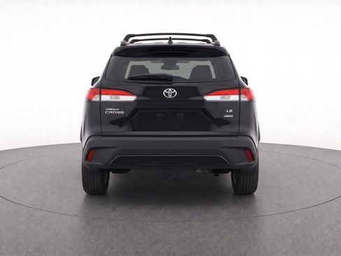 Certified 2024 Toyota Corolla Cross LE w/ Moonroof Package AWD/4WD image 4