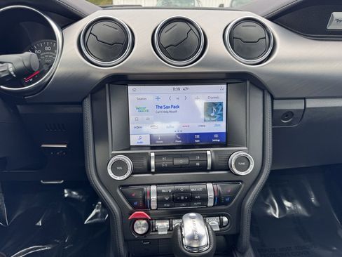 Used 2022 Ford Mustang GT Premium w/ Black Accent Package image 29