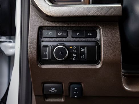 Used 2024 Ford F350 King Ranch w/ Chrome Package image 22