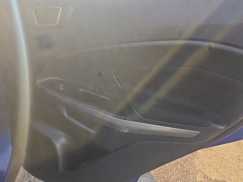 Used 2021 Ford EcoSport SE w/ SE Convenience Package image 22