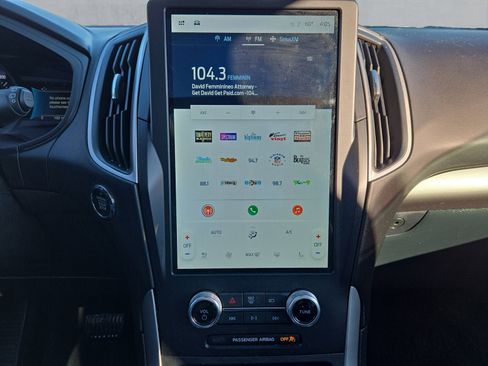 Certified 2024 Ford Edge SEL w/ Convenience Package image 17