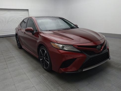 Used 2018 Toyota Camry XSE image 14