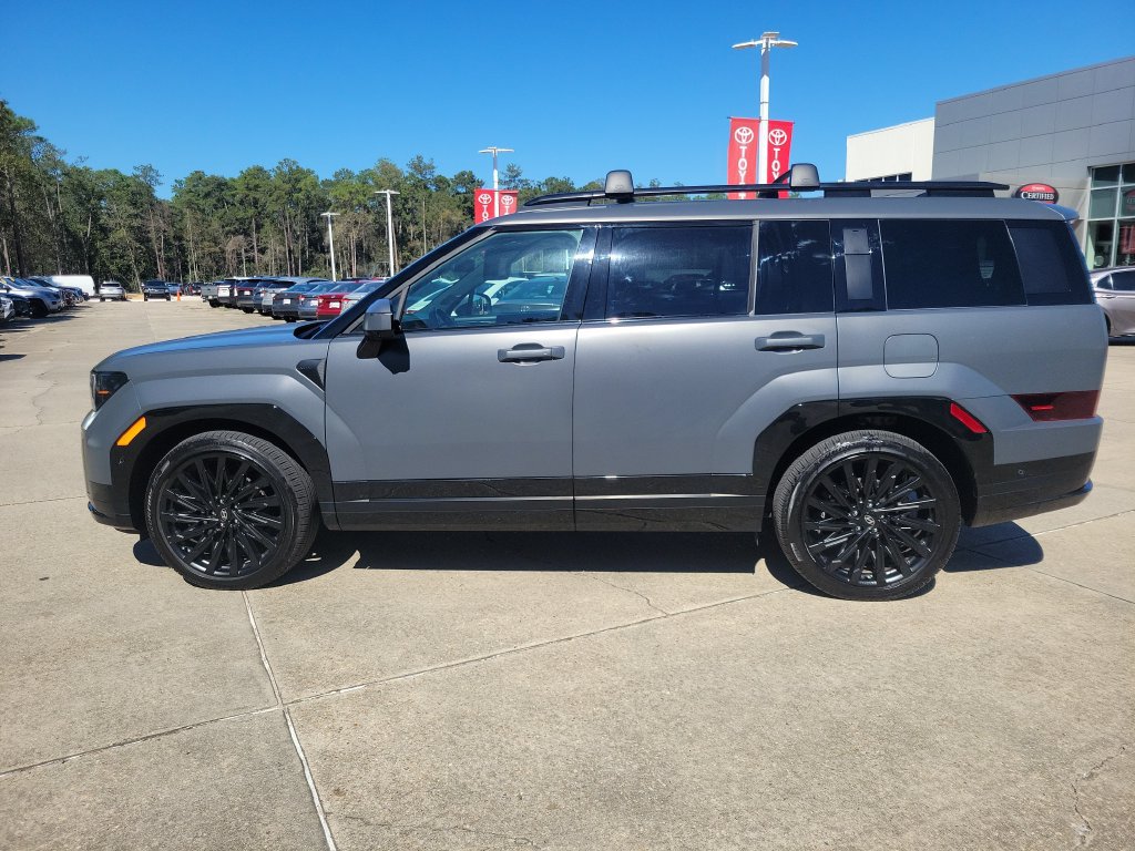 Used 2025 Hyundai Santa Fe Calligraphy AWD/4WD image 2