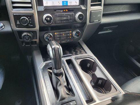 Used 2019 Ford F150 Platinum w/ Equipment Group 701A Luxury AWD/4WD image 21