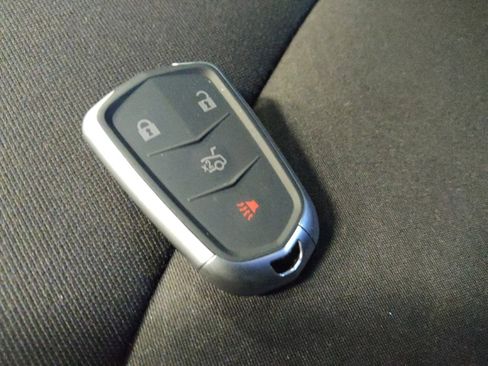 Used 2020 Chevrolet Malibu LT FWD image 32