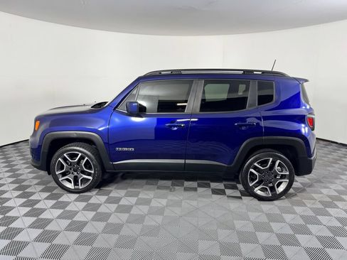 Used 2020 Jeep Renegade Latitude w/ Cold Weather Group AWD/4WD image 6