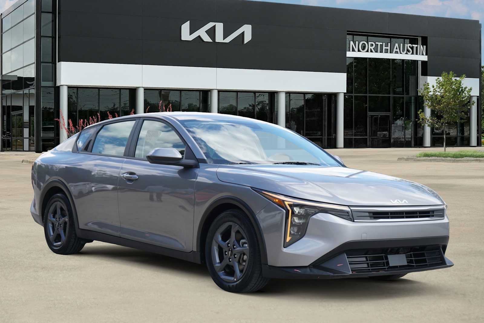 Used 2025 Kia K4 FWD image 6