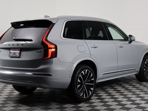 Used 2025 Volvo XC90 B6 Ultra image 4