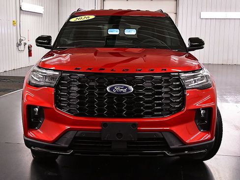 New 2026 Ford Explorer ST-Line AWD/4WD image 2