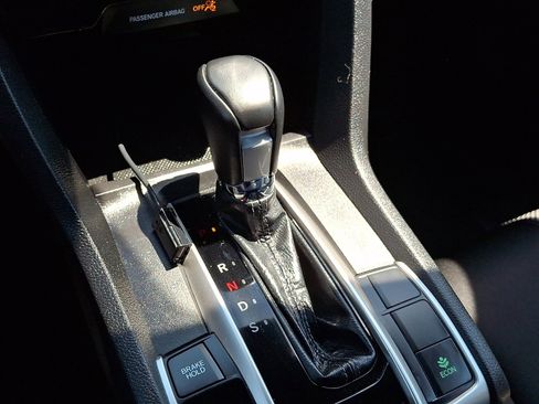 Used 2021 Honda Civic Sport image 14