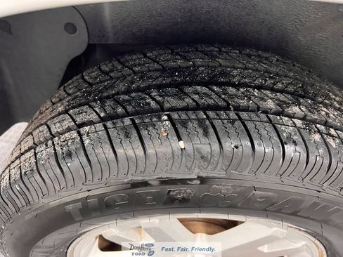 Used 2009 Ford Explorer XLT RWD image 14