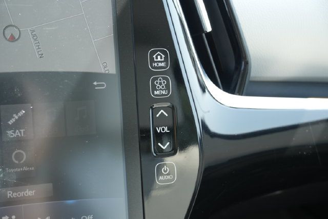 Used 2021 Toyota Prius Limited FWD image 35
