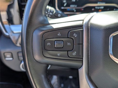 Used 2023 GMC Sierra 1500 Elevation image 21